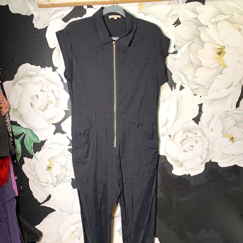 Skies Are Blue Black Jumpsuit sz Small